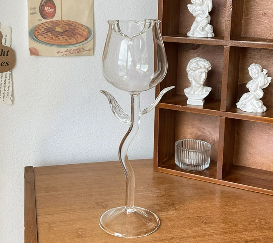 Rose-Shaped Wine Glass