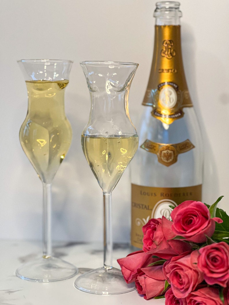 Naked Body Champagne wine glasses